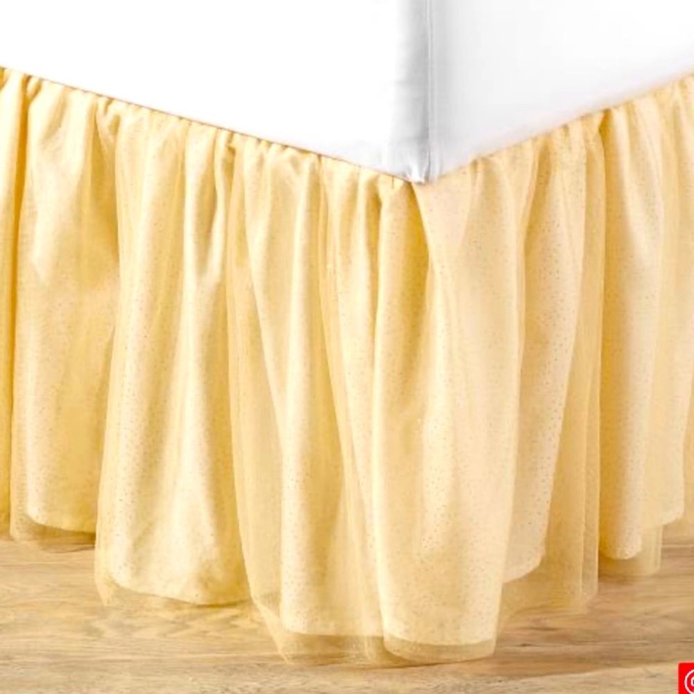 Pottery Barn Teen full size bed skirt. Gold Tulle